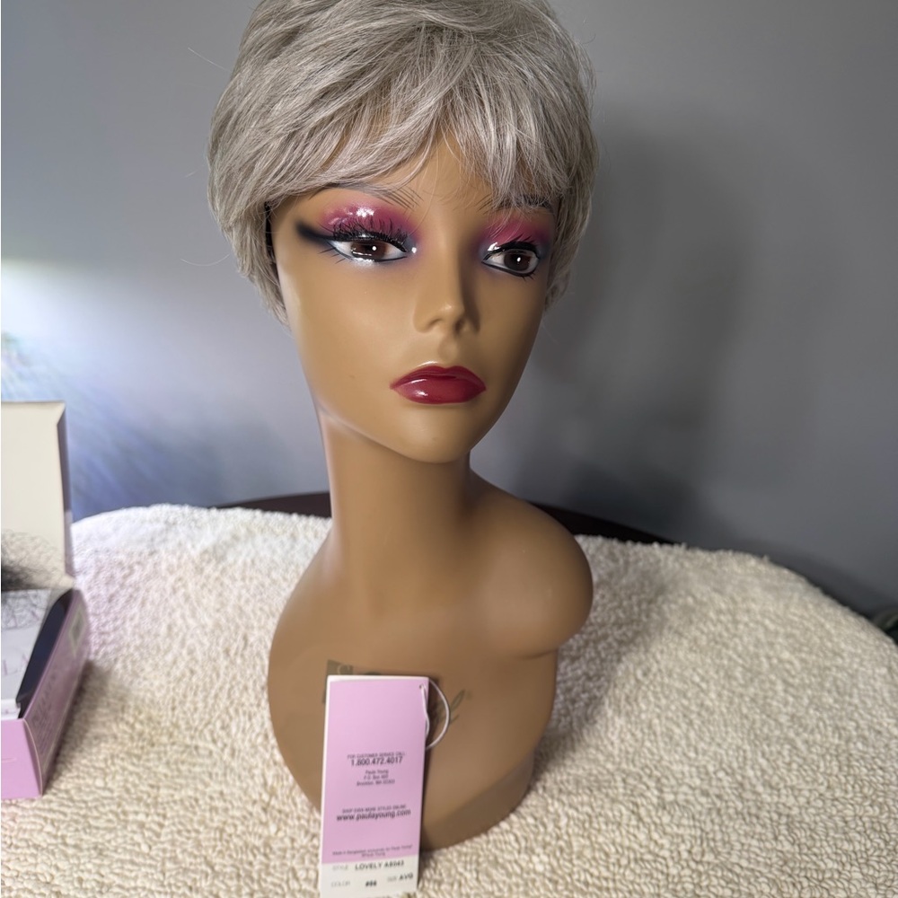 Paula Young Topper STYLE: LOVELY A5043 COLOR #56 Silver